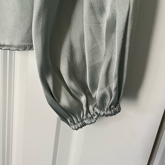 Abercrombie & Fitch Sage Long Sleeve Shirt - Picture 6 of 10